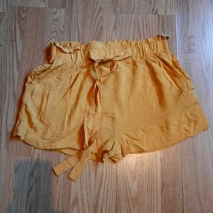 NWT Ambiance Apparel Rayon Pull On Elastic Waist With Tie Shorts High Waist